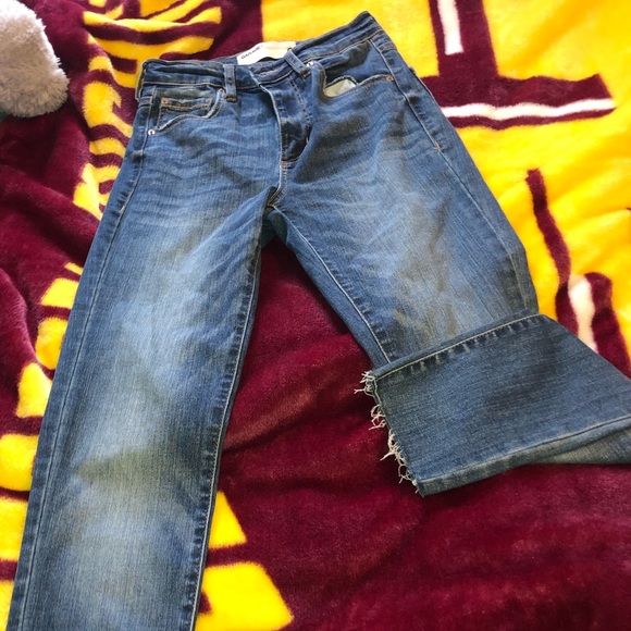 Skinny jeans. - Picture 2 of 2